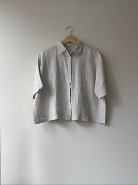 Lightweight Short-Sleeve Button-Down Shirt in Natural
